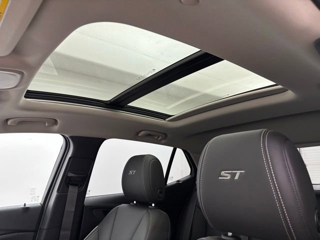 New 2026 Buick Encore GX Sport Touring w/ Studio Series image 4