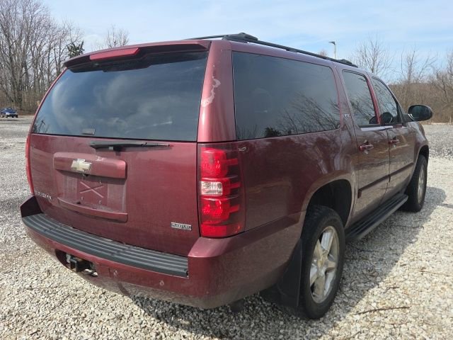 Used 2008 Chevrolet Suburban LT image 8