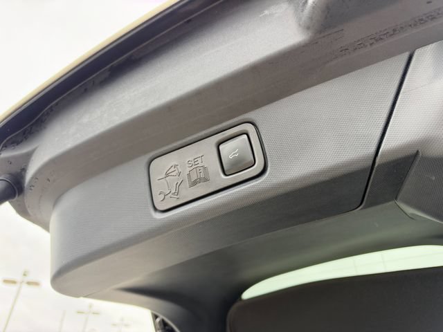 Used 2022 Ford Mustang Mach-E Premium w/ Ice White Appearance Package AWD/4WD image 45