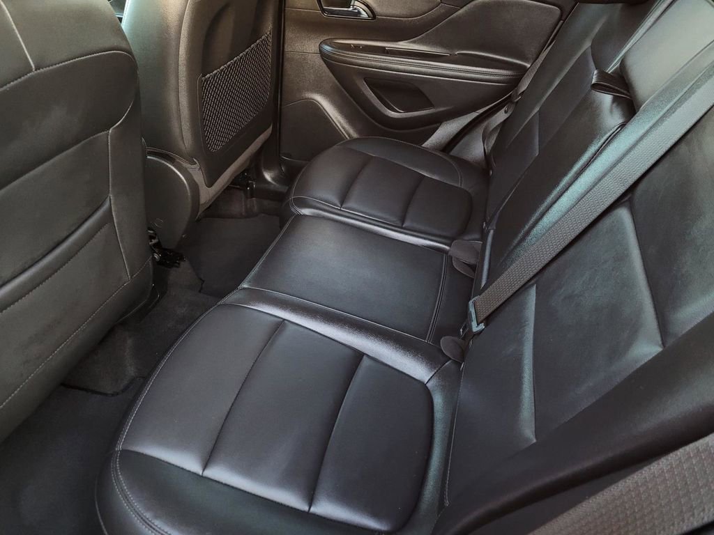 Used 2018 Buick Encore Essence image 15