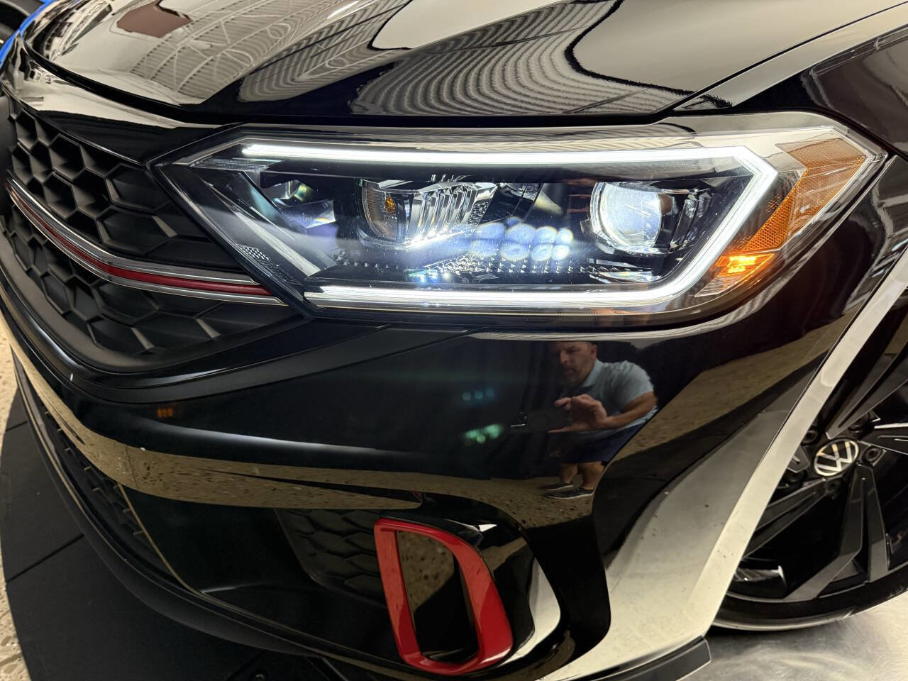 Used 2024 Volkswagen Jetta GLI Autobahn w/ GLI Black Package image 28