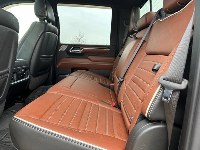 Used 2024 GMC Sierra 2500 Denali Ultimate AWD/4WD image 9