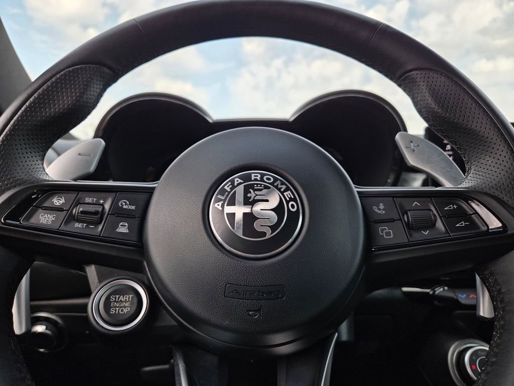 Used 2024 Alfa Romeo Tonale Veloce image 36
