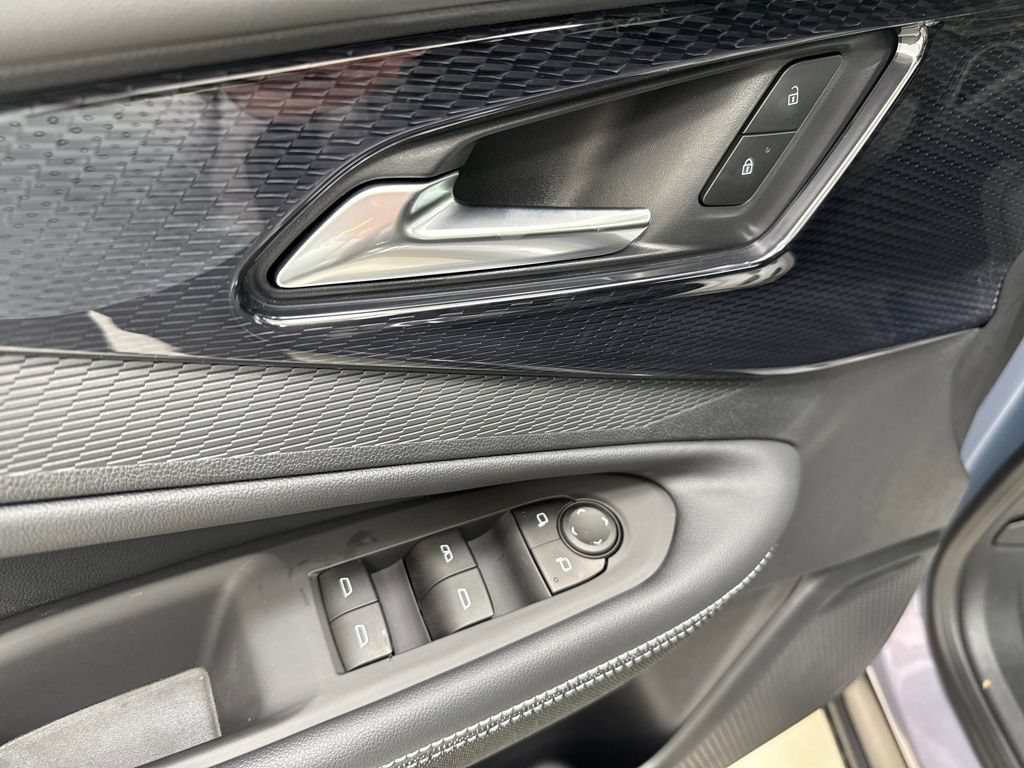 New 2026 Chevrolet Blazer EV LT AWD/4WD image 17