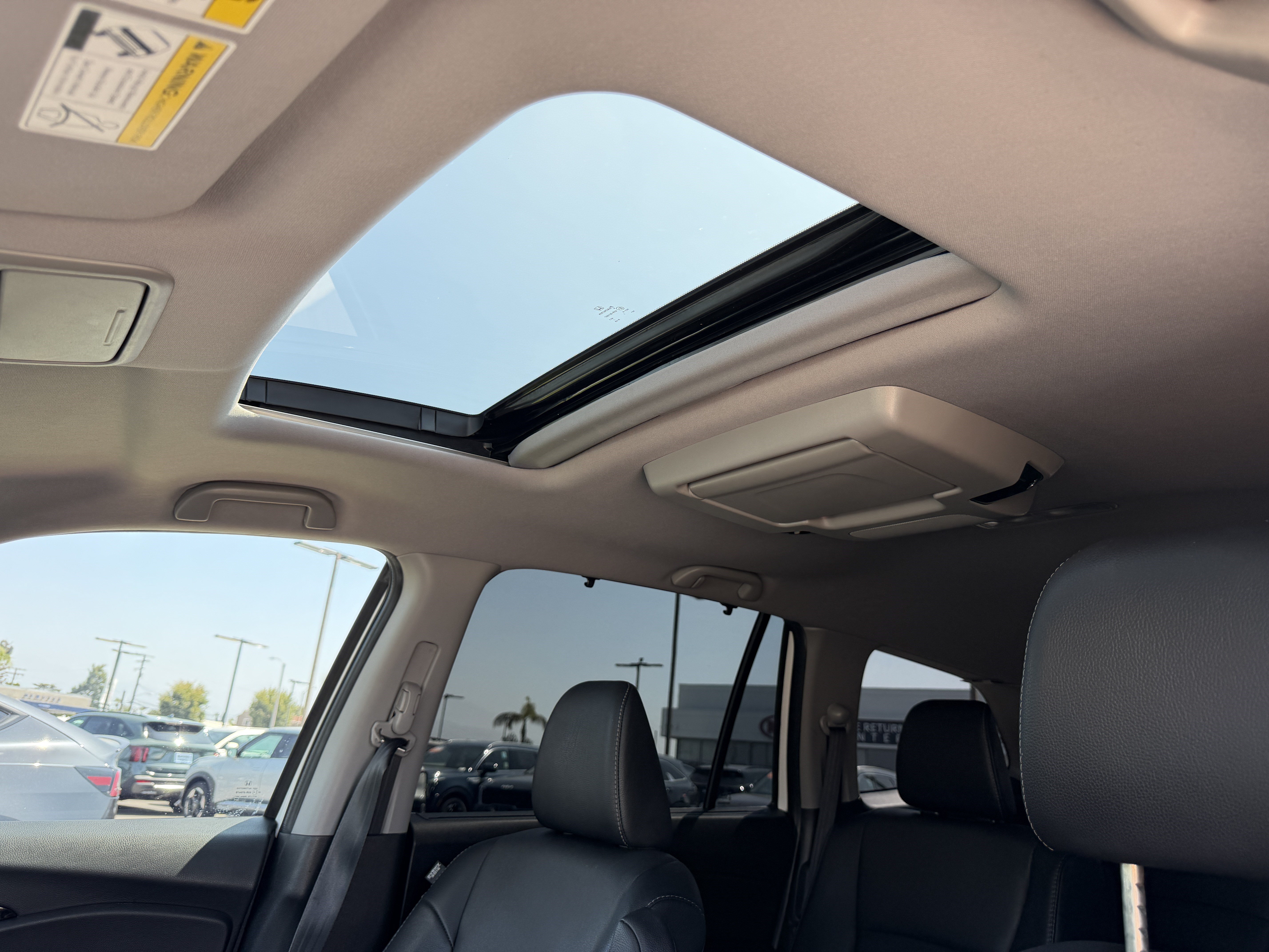Used 2022 Honda Pilot Touring image 18