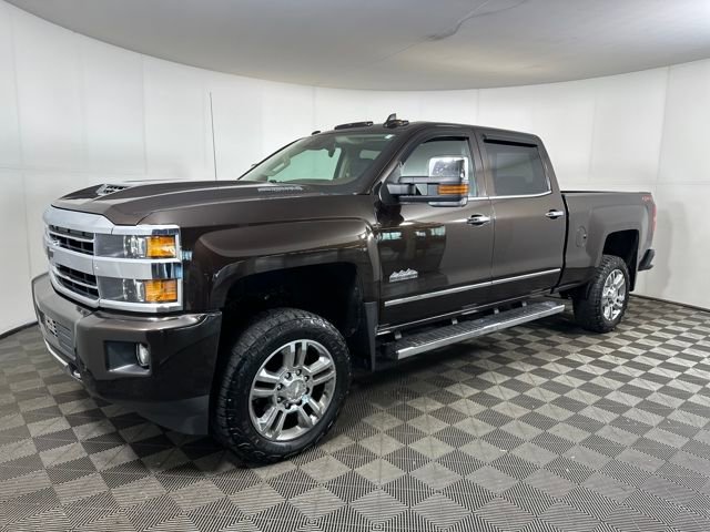 Used 2018 Chevrolet Silverado 2500 High Country w/ Duramax Plus Package image 7