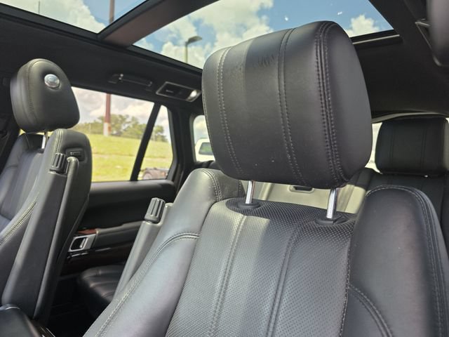 Used 2015 Land Rover Range Rover Supercharged AWD/4WD image 12
