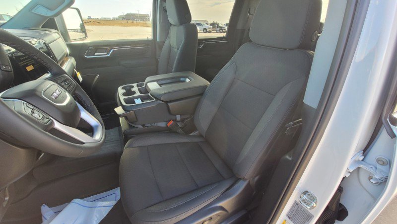 New 2026 GMC Sierra 2500 SLE w/ SLE Value Package; image 10