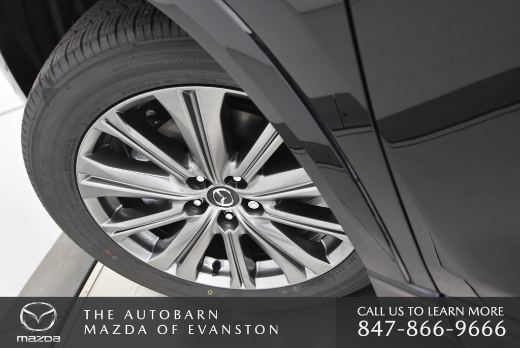 Certified 2025 MAZDA CX-5 Signature image 32