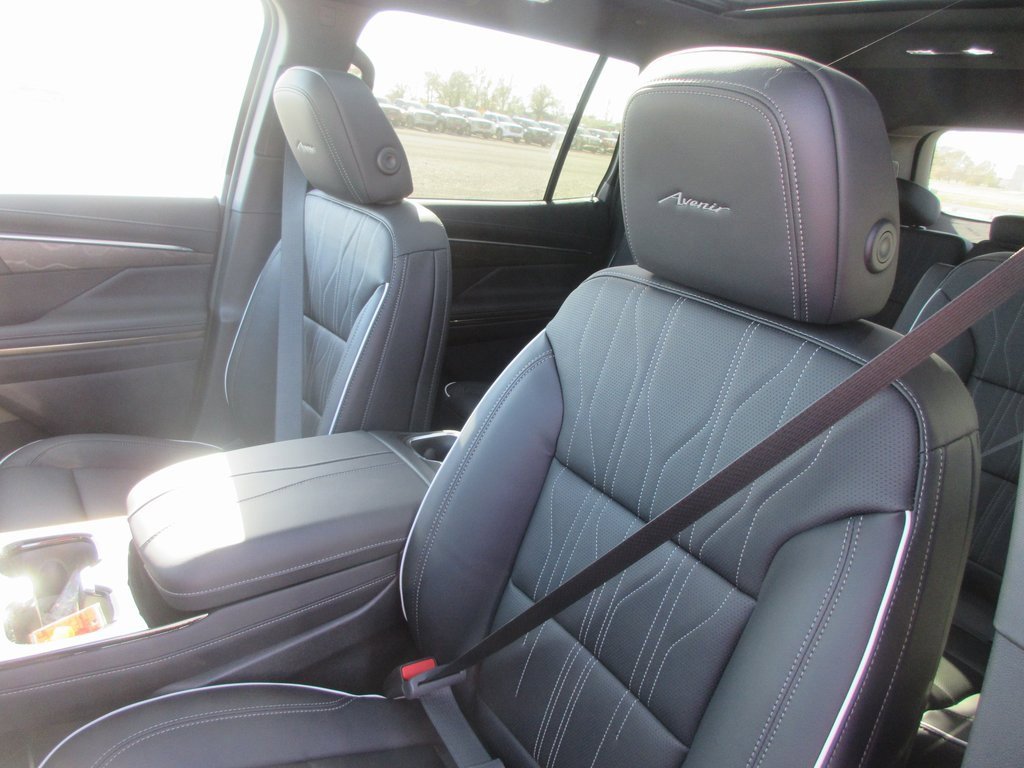 New 2026 Buick Enclave Avenir image 13