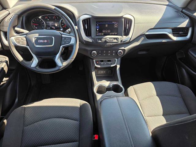 Used 2024 GMC Terrain SLE AWD/4WD image 17