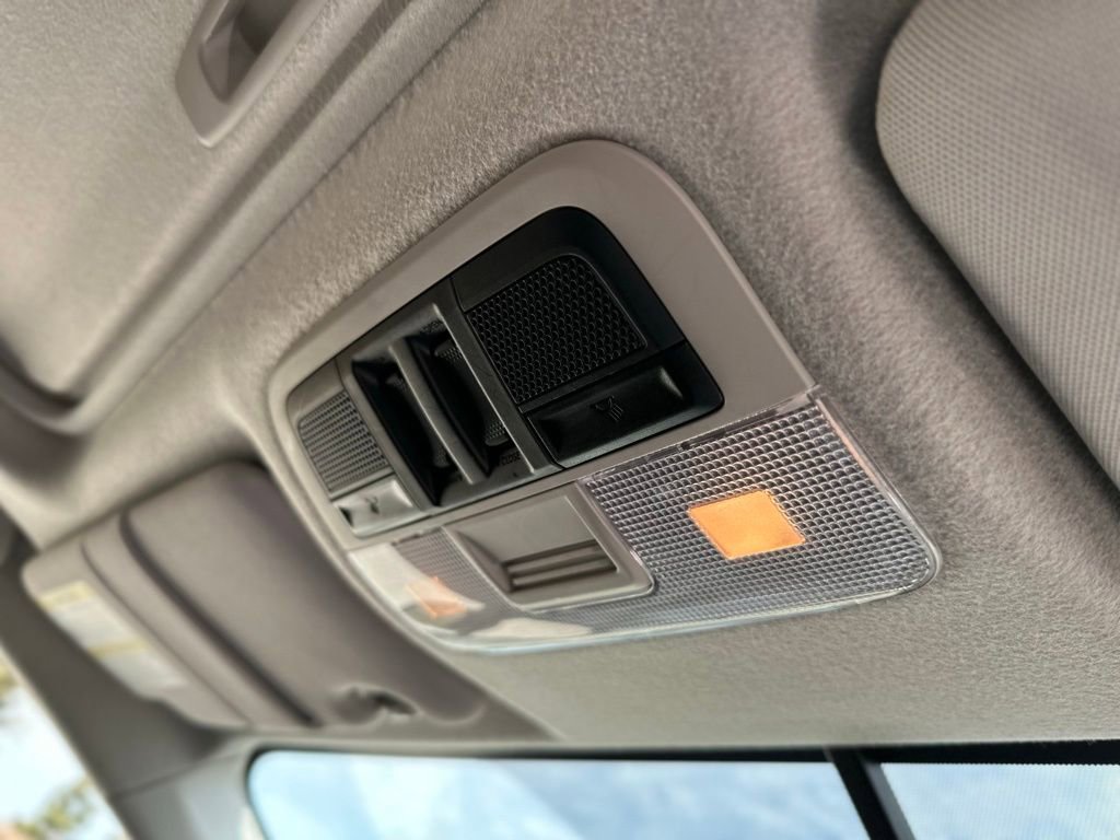 Used 2016 Subaru Crosstrek 2.0i Premium w/ Moonroof Package image 25