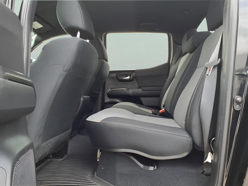 Used 2022 Toyota Tacoma SR5 image 17