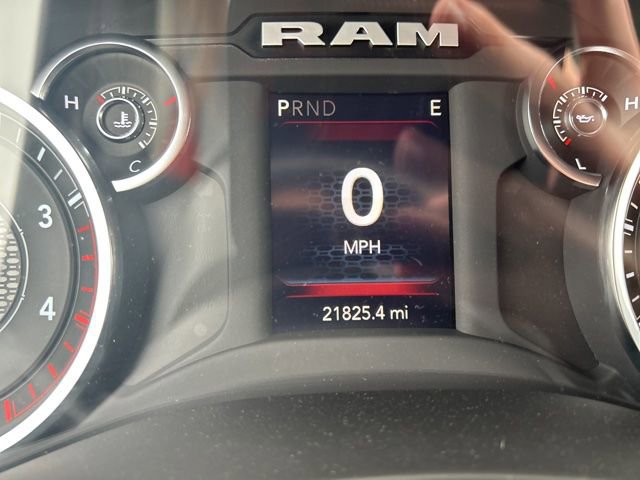 Used 2024 RAM 3500 Tradesman w/ Chrome Appearance Group AWD/4WD image 15