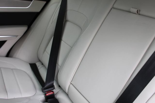 New 2026 Jaguar F-PACE R-Dynamic S image 20