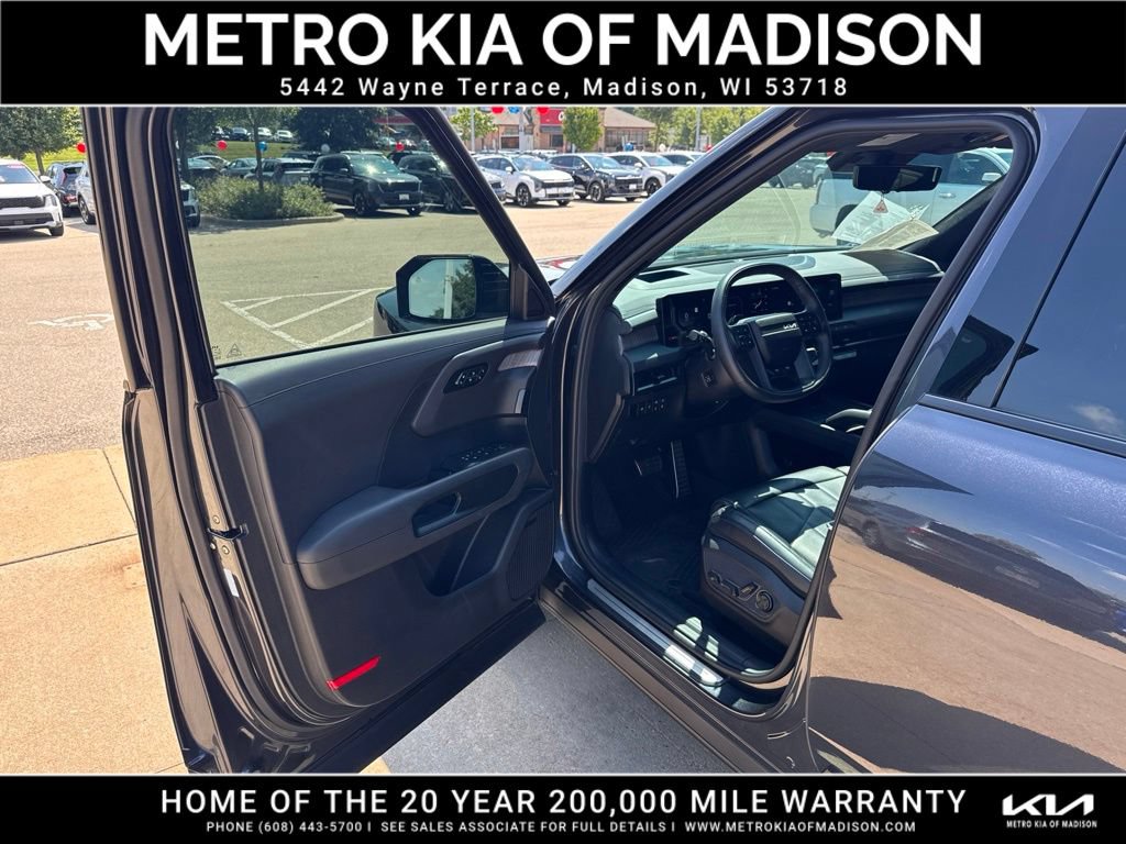 Used 2027 Kia Telluride SX Prestige X-Line w/ Towing Package AWD/4WD image 11