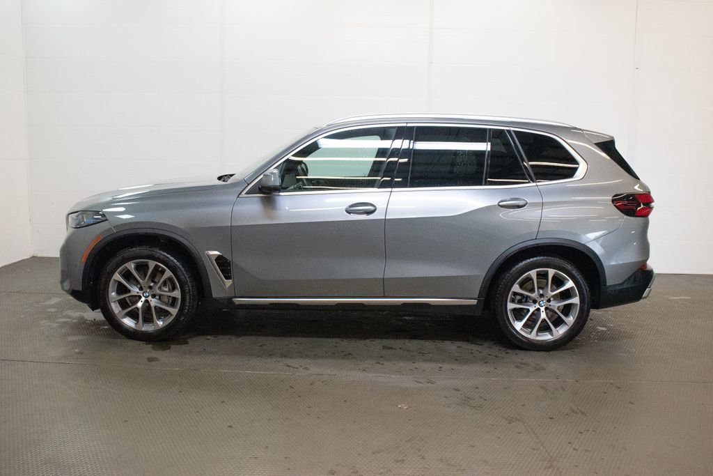 Certified 2026 BMW X5 xDrive40i w/ Climate Comfort Package image 7