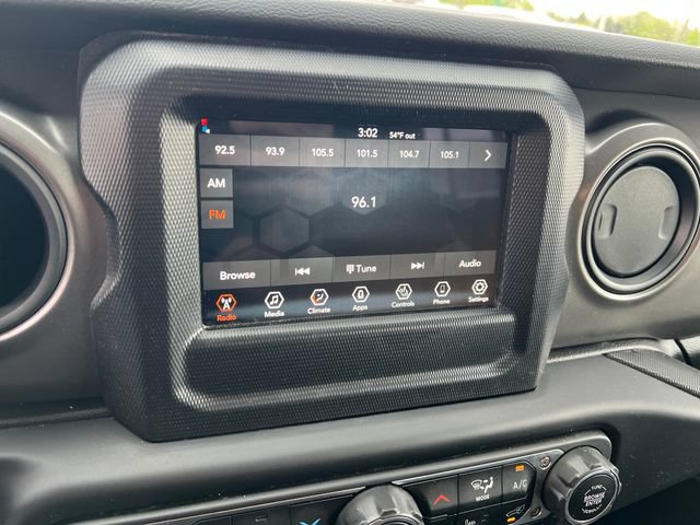 Used 2023 Jeep Wrangler Unlimited Sport AWD/4WD image 21