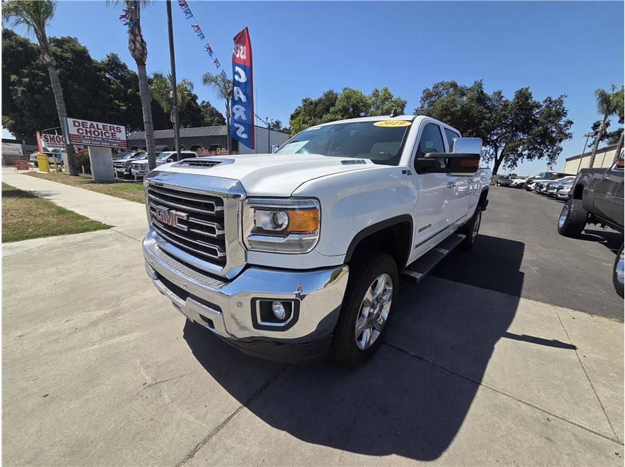 Used 2019 GMC Sierra 2500 SLT w/ Duramax Plus Package AWD/4WD image 1