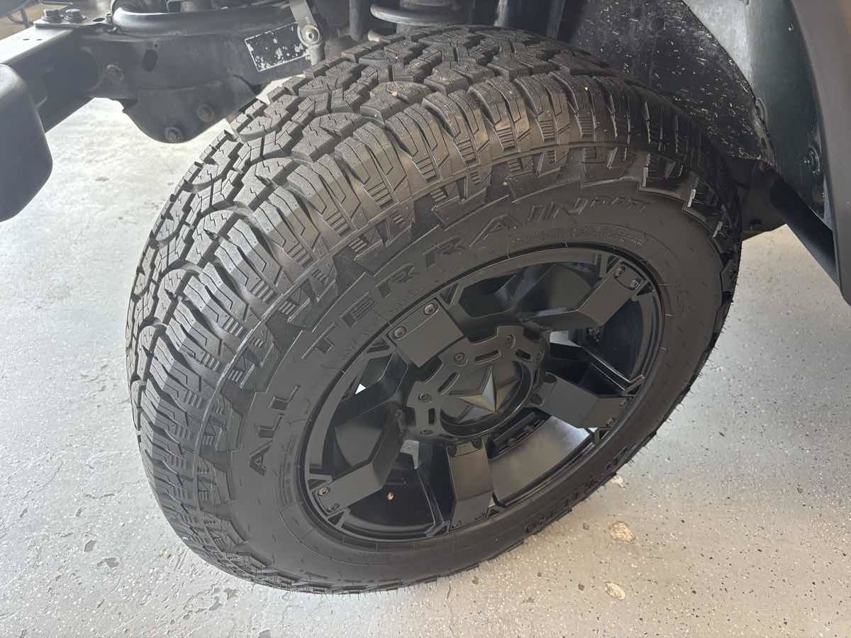 Used 2005 Jeep Wrangler SE AWD/4WD image 24
