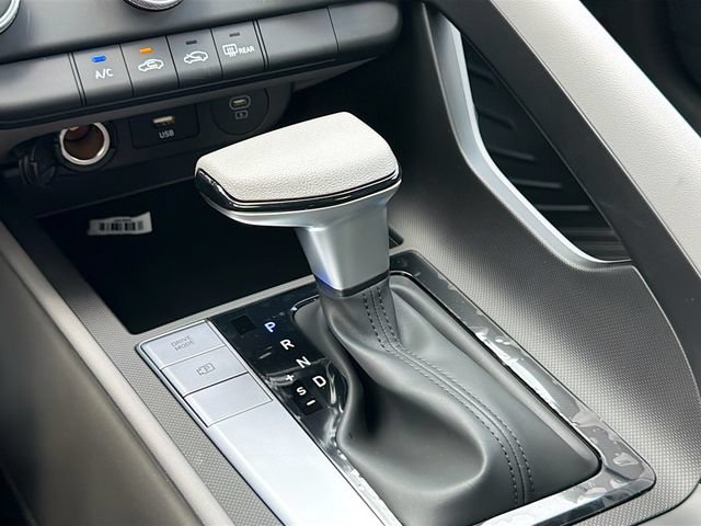 New 2026 Hyundai Elantra SE FWD image 16