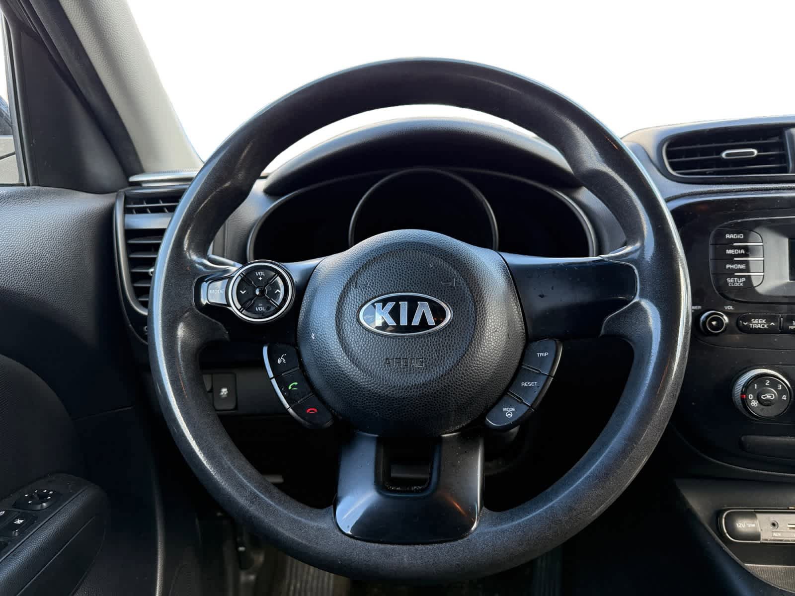 Used 2016 Kia Soul image 12