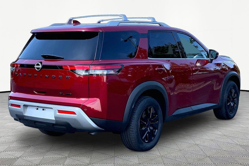 Used 2023 Nissan Pathfinder SL w/ Lighting Package (N92) AWD/4WD image 5