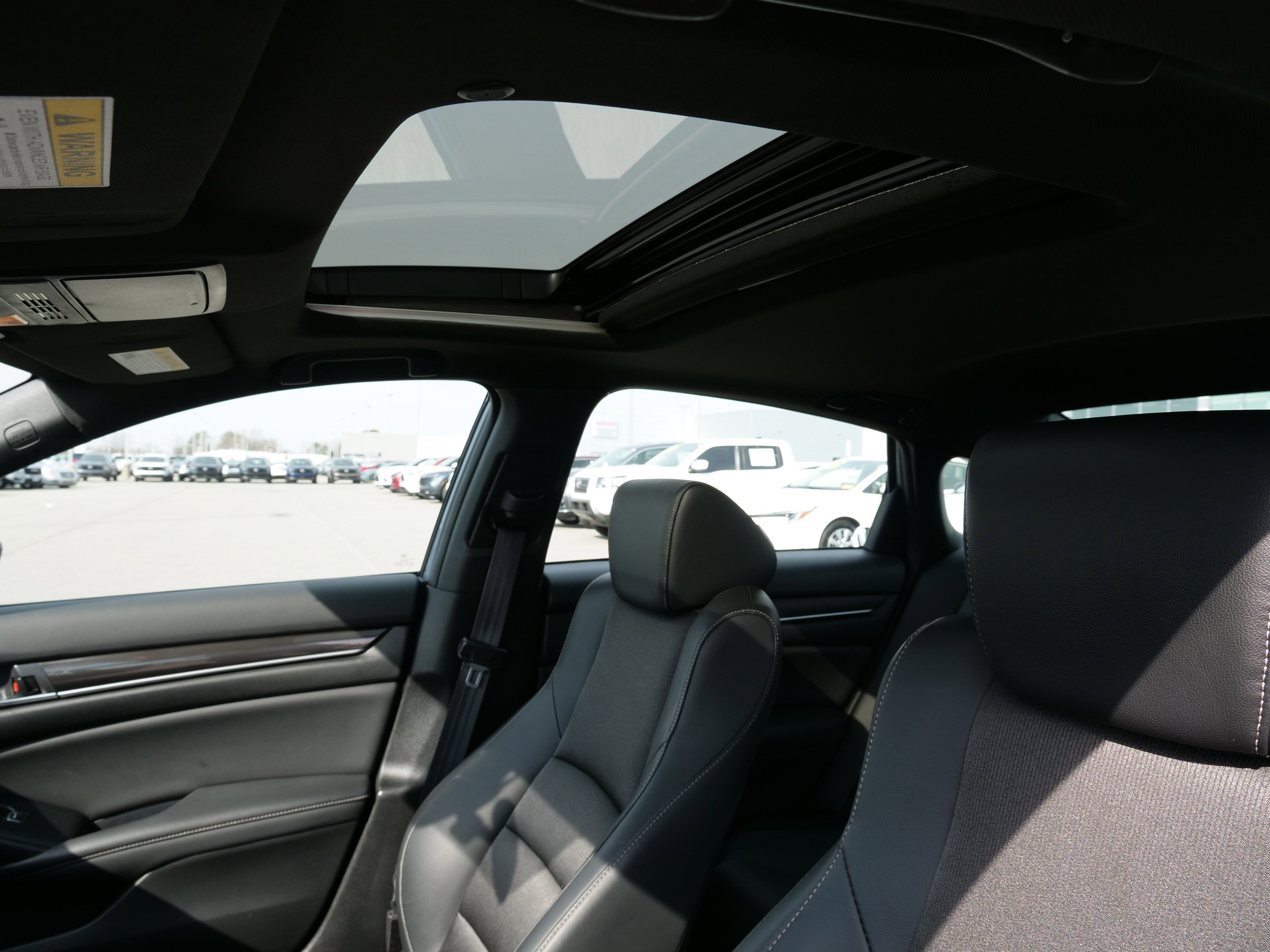 Used 2022 Honda Accord Sport image 22