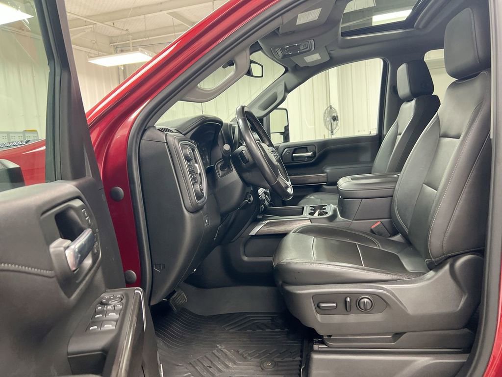 Used 2020 Chevrolet Silverado 2500 LTZ image 19