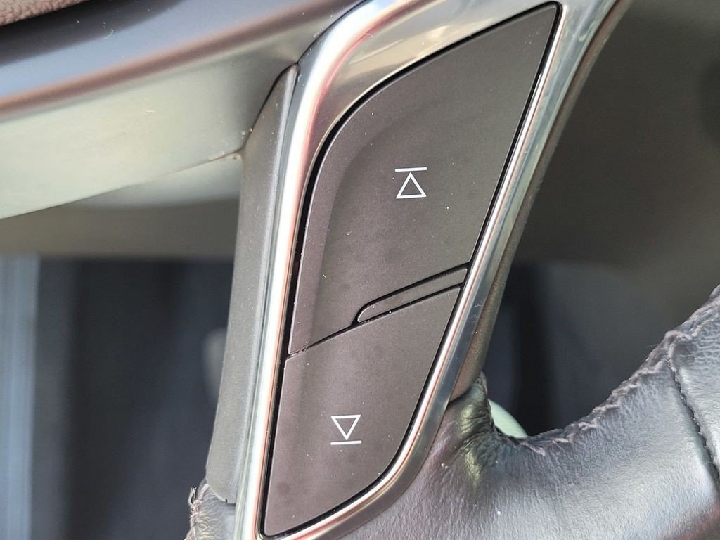 Certified 2023 Cadillac XT5 Luxury FWD image 28