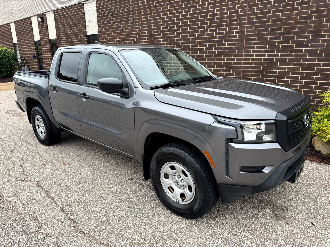 Used 2022 Nissan Frontier S image 23