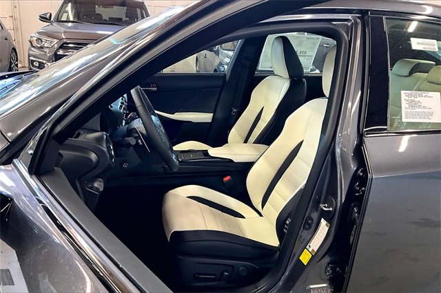 New 2025 Lexus IS 350 F Sport image 9