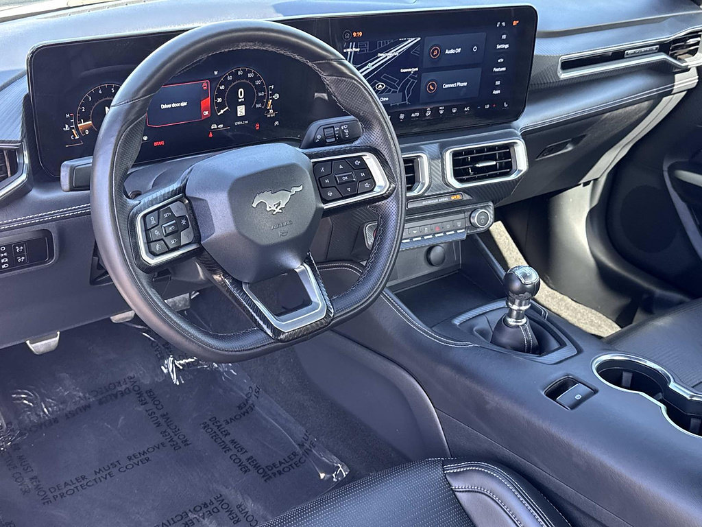 Used 2025 Ford Mustang GT Premium RWD image 6