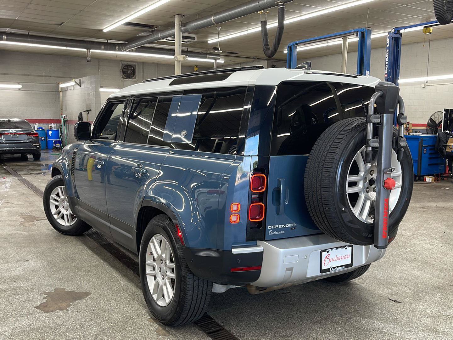 Used 2020 Land Rover Defender 110 S AWD/4WD image 11