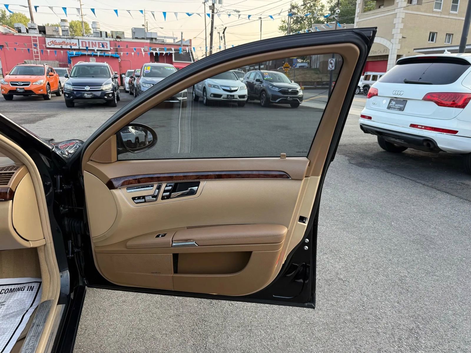 Used 2009 Mercedes-Benz S 550 4MATIC image 50