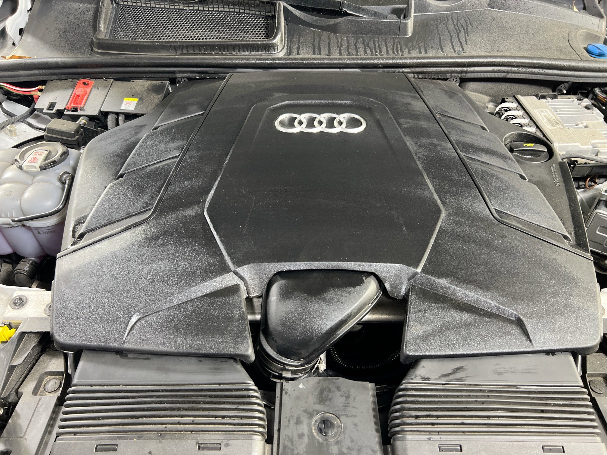 Used 2022 Audi Q7 Premium Plus w/ Premium Plus Package image 32