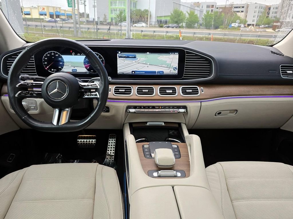 Used 2024 Mercedes-Benz GLS 580 4MATIC w/ Warmth & Comfort Package image 4