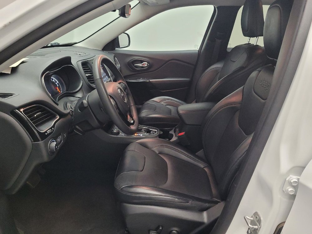 Used 2023 Jeep Cherokee Altitude Lux image 17