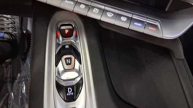 Used 2026 Chevrolet Corvette Stingray Premium Conv w/ Z51 Performance Package image 25