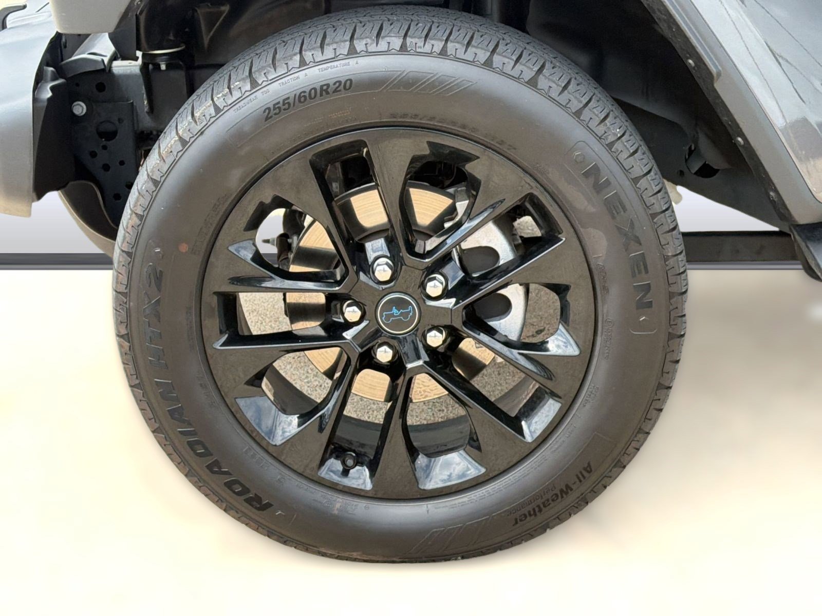 Certified 2025 Jeep Wrangler Sahara image 12