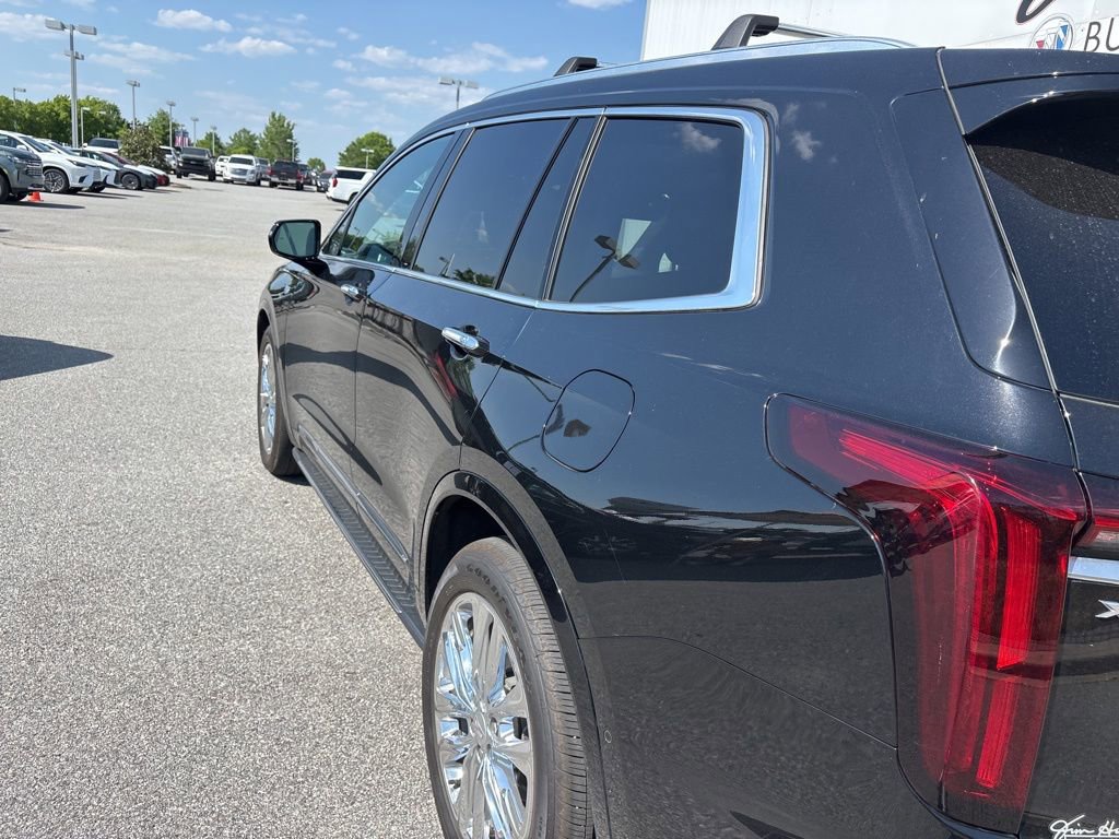 Used 2021 Cadillac XT6 Premium Luxury w/ Platinum Package AWD/4WD image 5