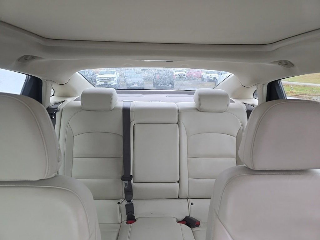 Used 2024 Chevrolet Malibu LT image 16