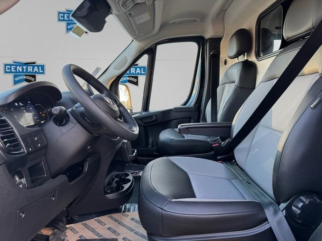 New 2026 RAM ProMaster 2500 w/ Premium Convenience Group FWD image 10