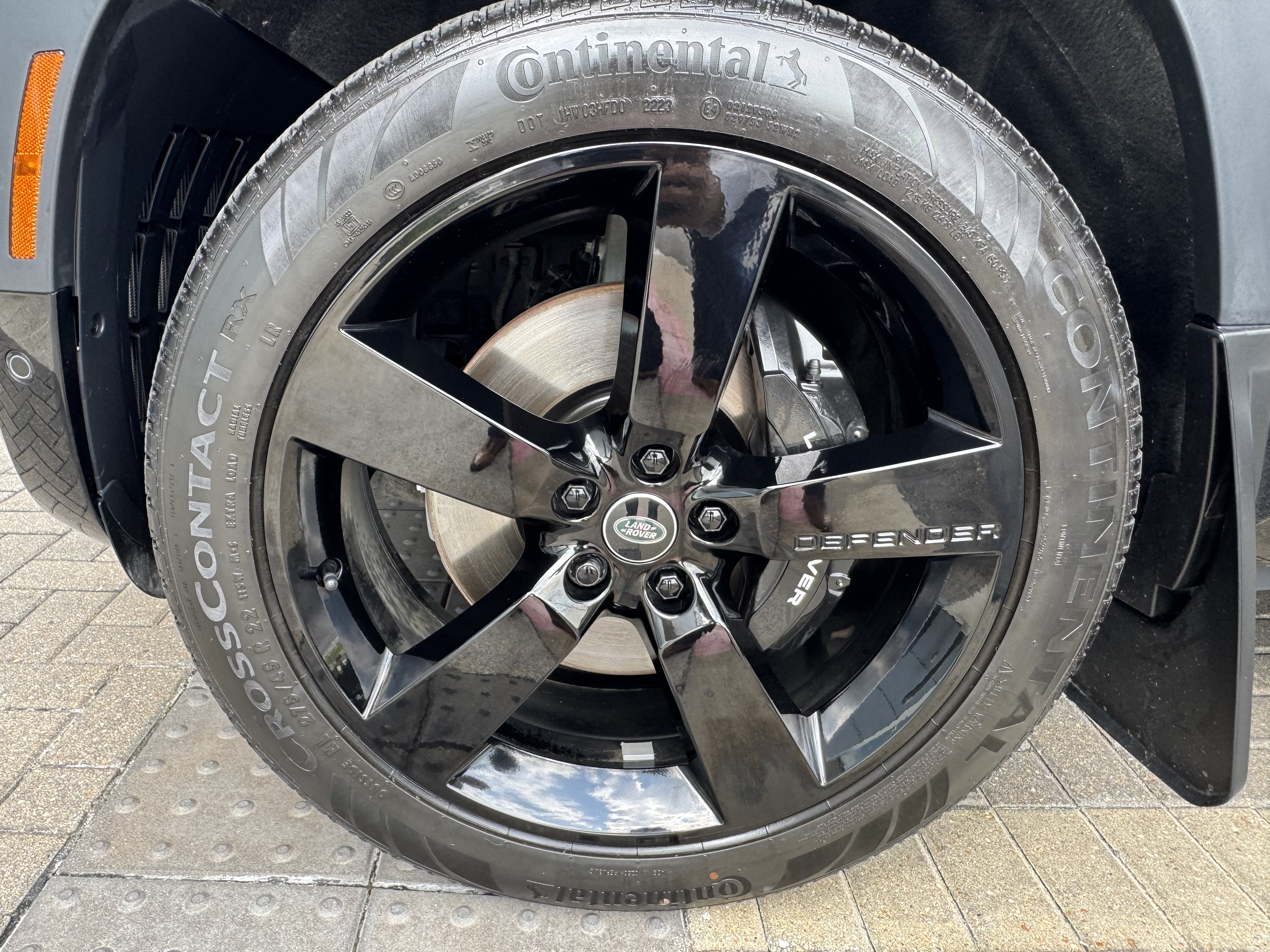 Certified 2023 Land Rover Defender 110 Carpathian Edition AWD/4WD image 9