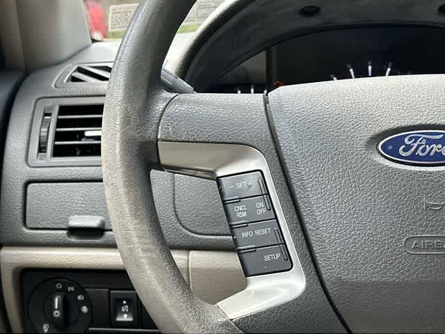 Used 2011 Ford Fusion SE w/ 201A Rapid Spec Order Code FWD image 8