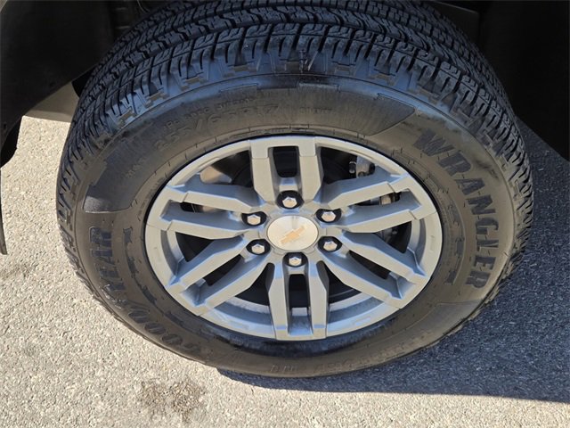 Used 2024 Chevrolet Colorado LT image 9