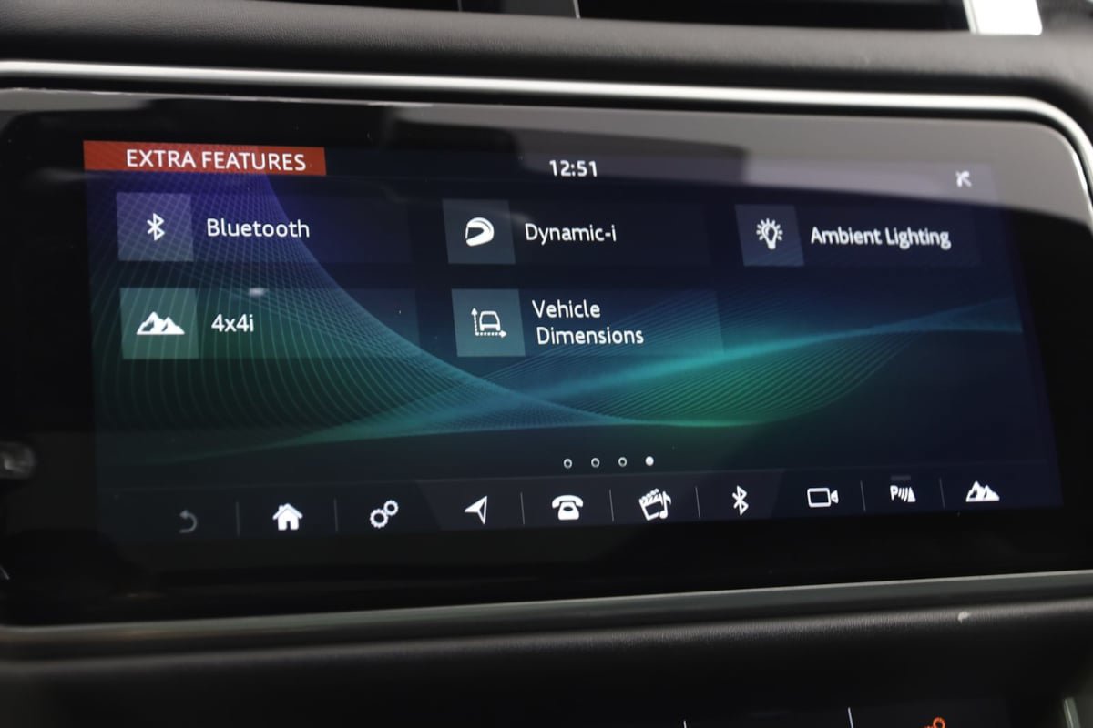 Used 2020 Land Rover Range Rover Sport HST AWD/4WD image 35