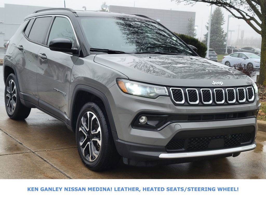 Used 2023 Jeep Compass Limited image 1