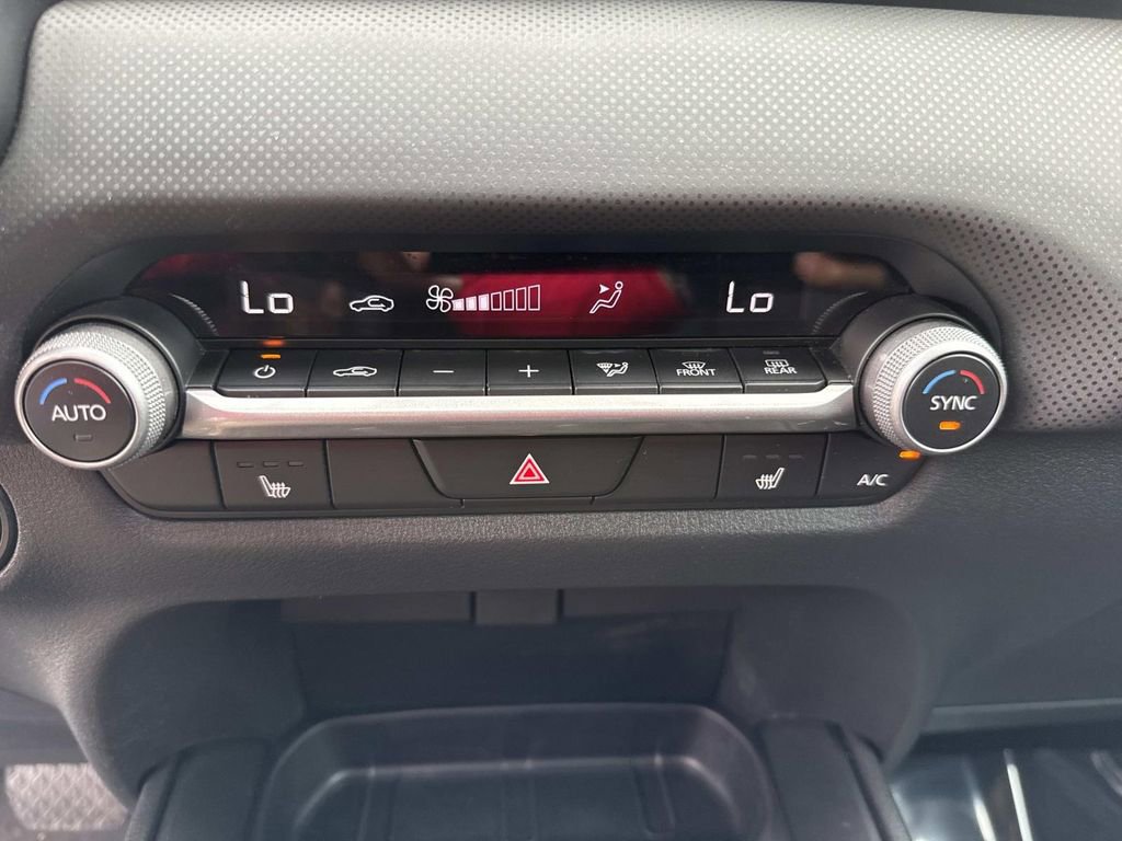 Used 2023 MAZDA CX-50 2.5 S w/ Accent Package image 33