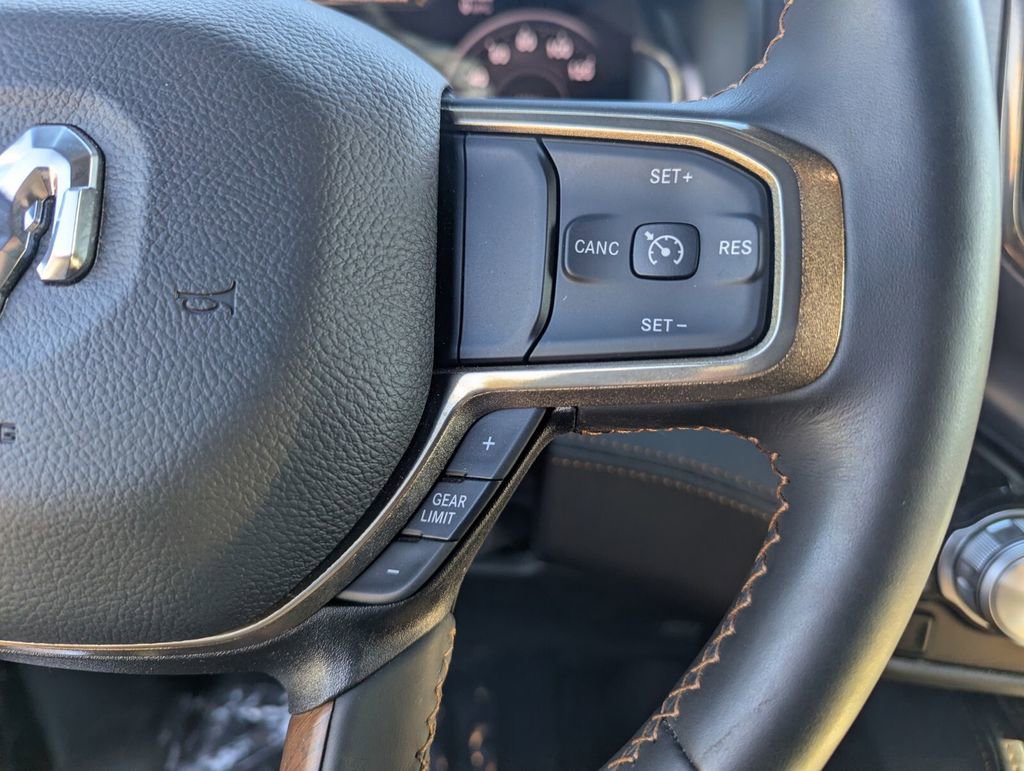 Used 2023 RAM 1500 Limited w/ Body Color Bumper Group image 27